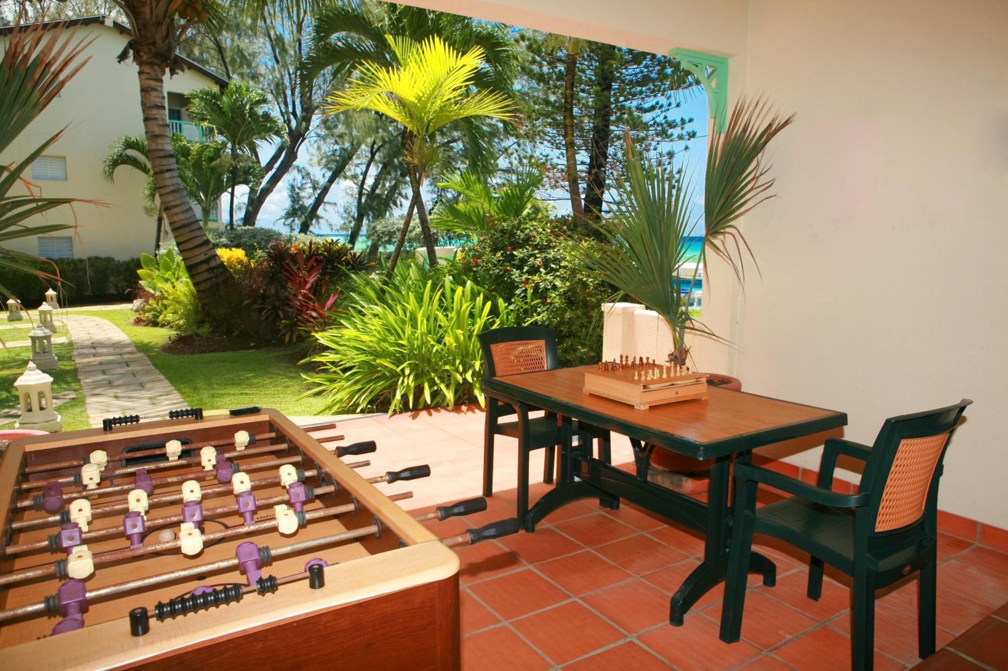 Coral Mist Beach Hotel Bridgetown Zewnętrze zdjęcie
